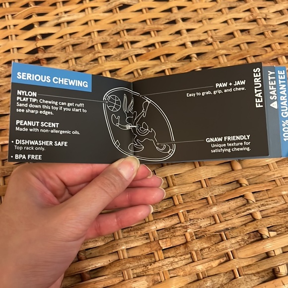 Bark Box Chew Toy - Brawny Bugs‎ Bunny - Picture 3 of 5